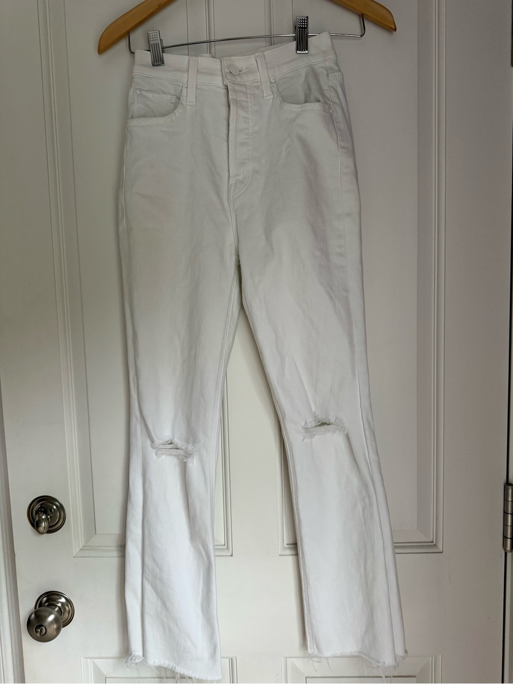 MOTHER, The Tripper Ankle Fray, White High-Rise Distressed jeans, size 23
